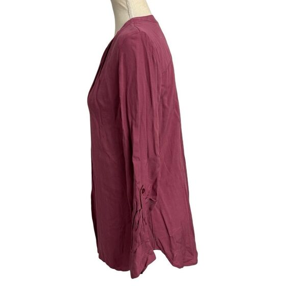 New York & Company Soiled mauve Long Sleeve V Neck Blouse Lightweight size M - Picture 3 of 11